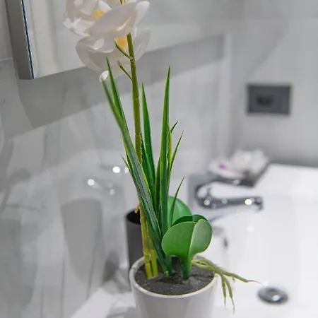 Garibaldi 4* Portici