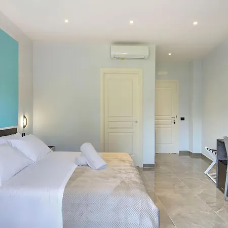 Garibaldi Penzion Portici