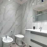 Garibaldi 4* Portici