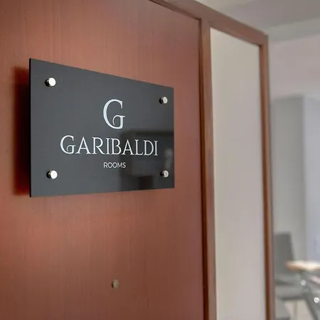 Garibaldi Guest house