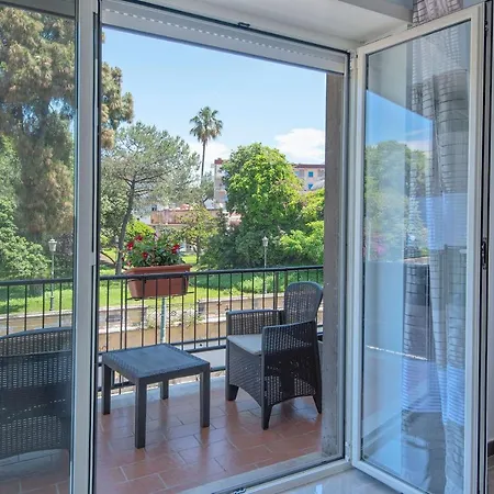 Garibaldi Guest house